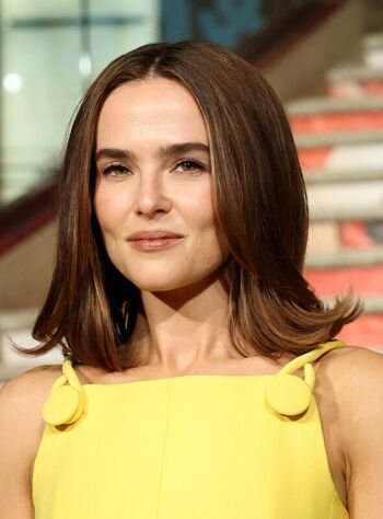 🔥 Zoey deutch page leaked private photo uncensored full