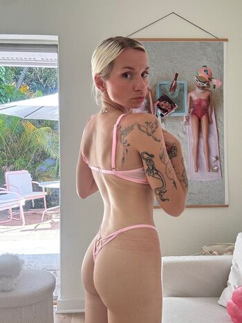 🔥 Zoie burgher leaked private photo uncensored full